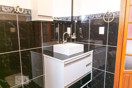 Casa à venda com 187m², 4 quartos e 3 vagasBanheiro Suíte 1