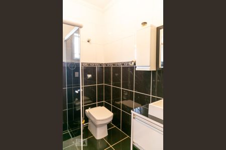 Casa à venda com 187m², 4 quartos e 3 vagasBanheiro Suíte 1