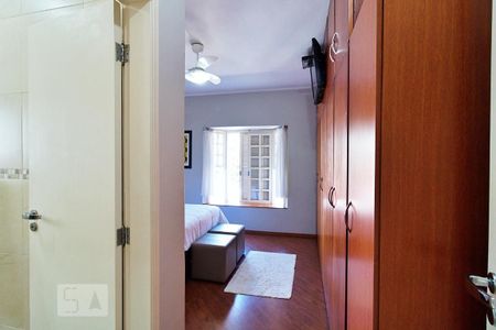 Casa à venda com 171m², 3 quartos e 3 vagas Casa à venda com 171m², 3 quartos e 3 vagasSuíte