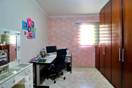 Casa para alugar com 241m², 3 quartos e 2 vagasQuarto 2