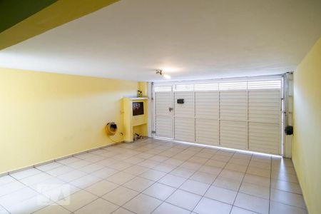 Casa à venda com 180m², 3 quartos e 4 vagasGaragem