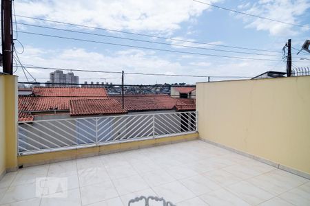 Casa à venda com 180m², 3 quartos e 4 vagasVaranda