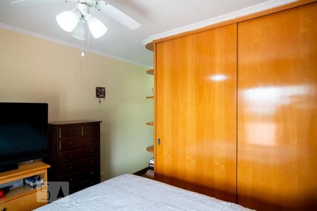 Casa à venda com 180m², 3 quartos e 4 vagasQuarto 3 - Suíte