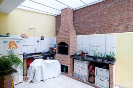 Casa à venda com 180m², 3 quartos e 4 vagasÁrea de Serviço / Churrasqueira