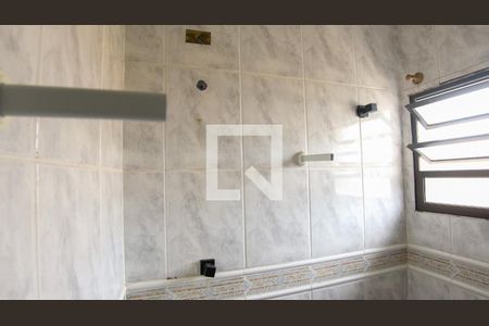 Casa de condomínio à venda com 110m², 3 quartos e 2 vagasBanheiro