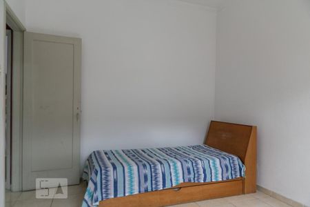 Quarto de apartamento para alugar com 2 quartos, 60m² em Gonzaga, Santos
