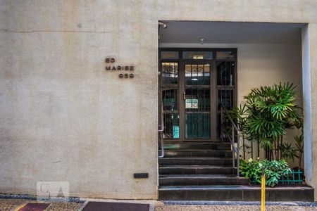 Apartamento à venda com 98m², 3 quartos e 1 vagaFachada