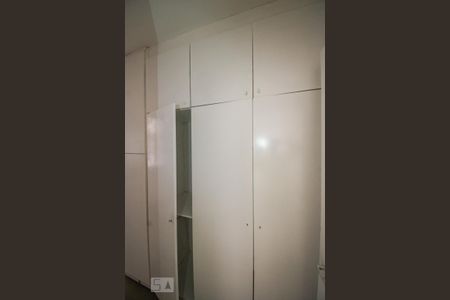 Apartamento à venda com 98m², 3 quartos e 1 vagaQuarto 3