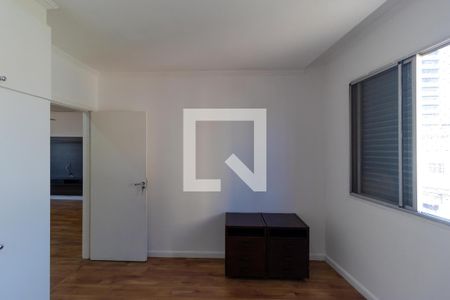 Apartamento à venda com 62m², 2 quartos e 1 vagaQuarto 02