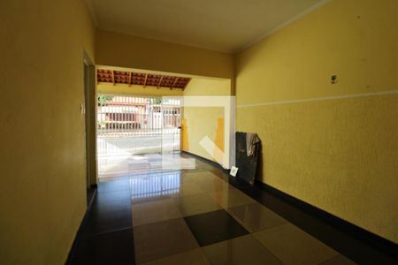 Garagem de casa para alugar com 4 quartos, 180m² em Jardim Alto da Barra, Campinas