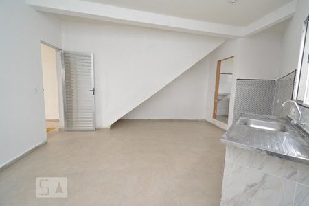 Kitnet de kitnet/studio para alugar com 1 quarto, 28m² em Jardim Presidente Dutra, Guarulhos