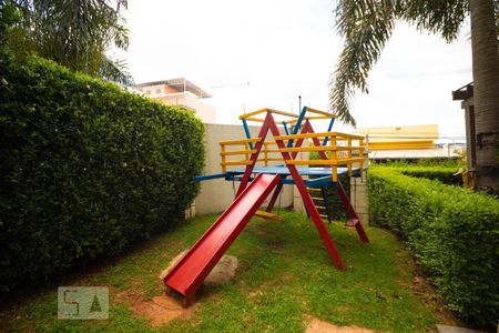 Apartamento para alugar com 49m², 2 quartos e 1 vagaÁrea Comum - Playground