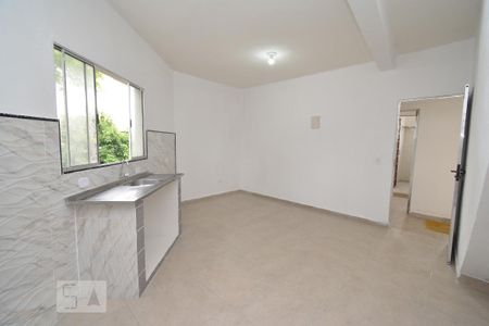Dormitório de apartamento para alugar com 1 quarto, 25m² em Jardim Presidente Dutra, Guarulhos