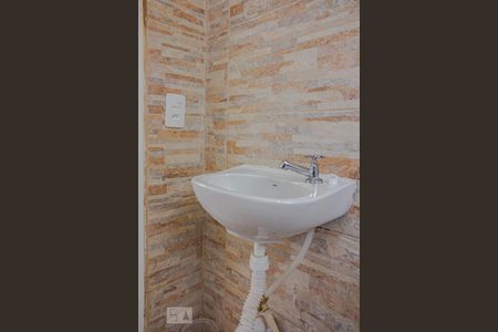 Apartamento para alugar com 40m², 2 quartos e 1 vagaBanheiro - Torneira