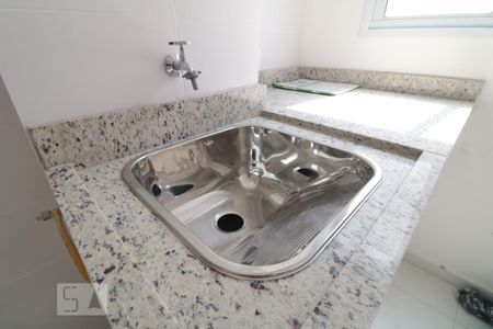 Apartamento para alugar com 39m², 2 quartos e sem vagaArea de Serviço - tanque