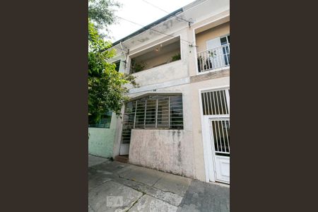 Casa à venda com 100m², 2 quartos e sem vagaFachada