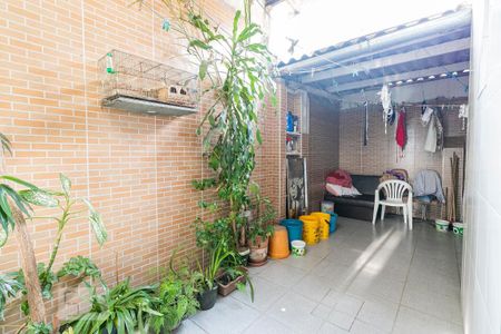 Casa à venda com 100m², 2 quartos e sem vagaÁrea de Serviço