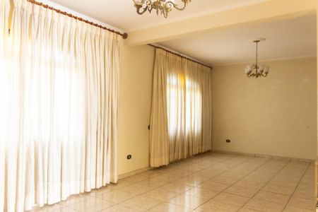 Sala de casa para alugar com 5 quartos, 527m² em Jardim Miriam, São Paulo
