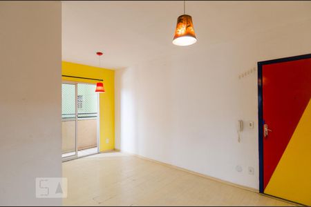Sala de apartamento para alugar com 2 quartos, 65m² em Santa Terezinha, São Bernardo do Campo
