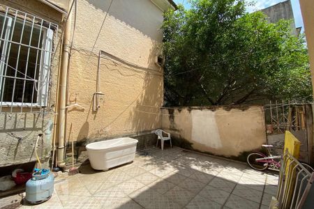 Apartamento à venda com 65m², 2 quartos e sem vaga Apartamento à venda com 65m², 2 quartos e sem vagaÁrea de Serviço