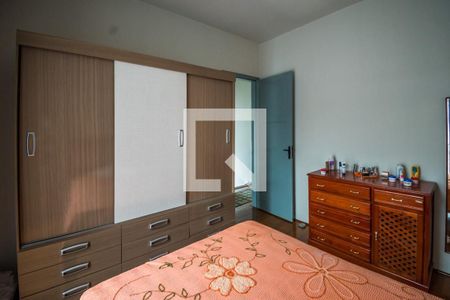 Casa à venda com 254m², 3 quartos e 15 vagasQuarto 2