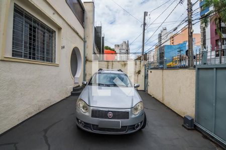 Casa à venda com 254m², 3 quartos e 15 vagasGaragem