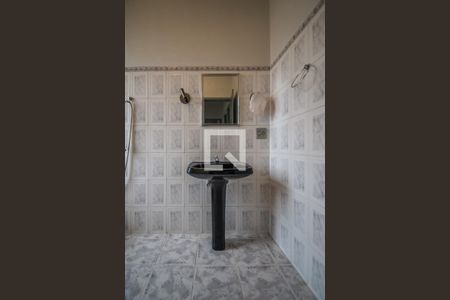 Casa à venda com 254m², 3 quartos e 15 vagasBanheiro 2