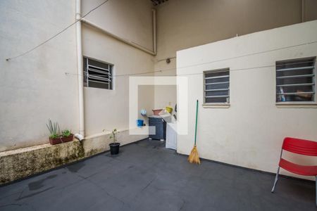 Casa à venda com 254m², 3 quartos e 15 vagasÁrea de Serviço