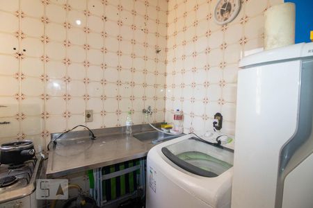 Cozinha de kitnet/studio para alugar com 1 quarto, 38m² em Petrópolis, Porto Alegre