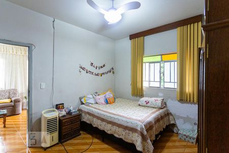 Suíte de casa à venda com 4 quartos, 320m² em União, Belo Horizonte