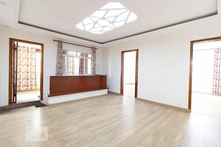 Sala 1 de casa à venda com 4 quartos, 400m² em Vila Medeiros, São Paulo