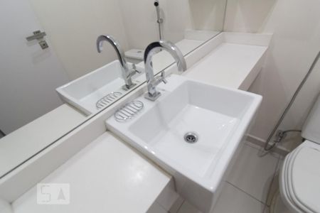 Lavabo de apartamento para alugar com 3 quartos, 93m² em Jardim Vergueiro, Sorocaba