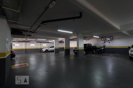 Garagem de apartamento para alugar com 3 quartos, 93m² em Jardim Vergueiro, Sorocaba