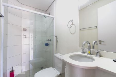Banheiro social de apartamento para alugar com 3 quartos, 93m² em Jardim Vergueiro, Sorocaba