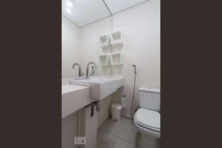 Lavabo de apartamento para alugar com 3 quartos, 93m² em Jardim Vergueiro, Sorocaba