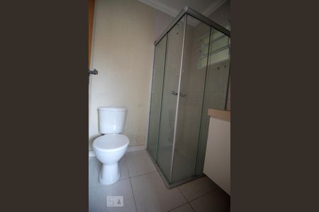 Banheiro de kitnet/studio para alugar com 1 quarto, 32m² em Maranhão, São Paulo