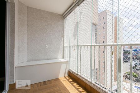 Studio à venda com 34m², 1 quarto e sem vaga Studio à venda com 34m², 1 quarto e sem vagaVaranda