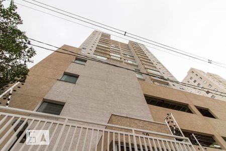 Studio à venda com 34m², 1 quarto e sem vaga Studio à venda com 34m², 1 quarto e sem vagaFachada