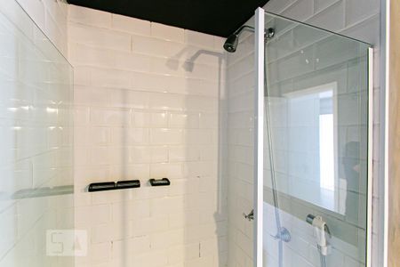 Studio à venda com 34m², 1 quarto e sem vaga Studio à venda com 34m², 1 quarto e sem vagaBanheiro - Chuveiro