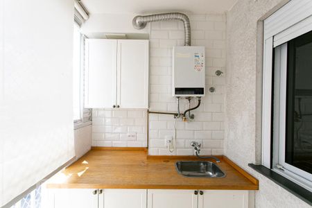 Studio à venda com 34m², 1 quarto e sem vaga Studio à venda com 34m², 1 quarto e sem vagaVaranda - Área de Serviço