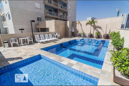 Studio à venda com 34m², 1 quarto e sem vaga Studio à venda com 34m², 1 quarto e sem vagaÁrea comum - Piscina