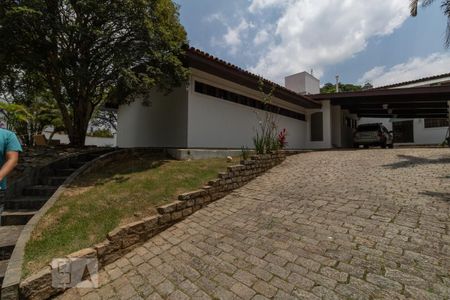 Casa à venda com 450m², 6 quartos e 6 vagasGaragem