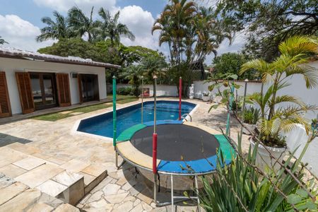 Casa à venda com 450m², 6 quartos e 6 vagasPiscina