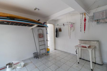 Casa à venda com 450m², 6 quartos e 6 vagasArea de Serviço