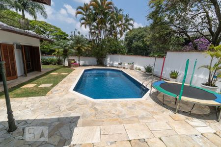 Casa à venda com 450m², 6 quartos e 6 vagasPiscina