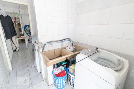 Casa à venda com 450m², 6 quartos e 6 vagasArea de Serviço