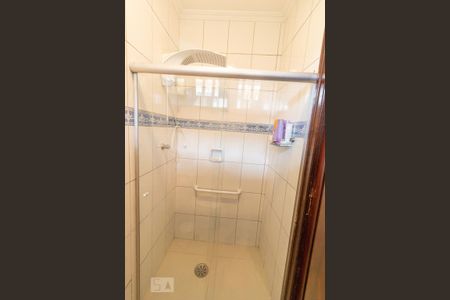 Casa à venda com 450m², 6 quartos e 6 vagasBanheiro 