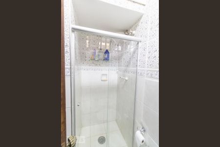 Casa à venda com 450m², 6 quartos e 6 vagasBanheiro 