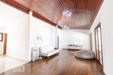 Sala de casa à venda com 6 quartos, 450m² em Butantã, São Paulo