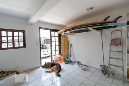 Casa à venda com 450m², 6 quartos e 6 vagasArea de Serviço